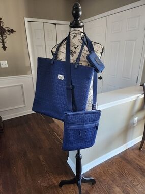 Michael Kors Navy Blue Tote and Crossbody Bag Set With Small Wrist  Wallet